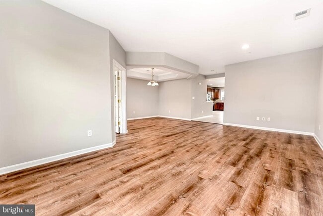 Building Photo - 22722 Beacon Crest Terrace