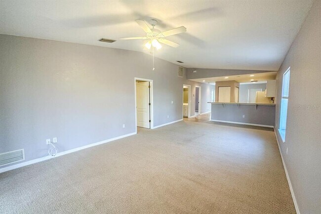 Building Photo - 8100 Memory Ln