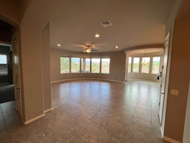 Building Photo - 14466 E Flamingo Cres Pl