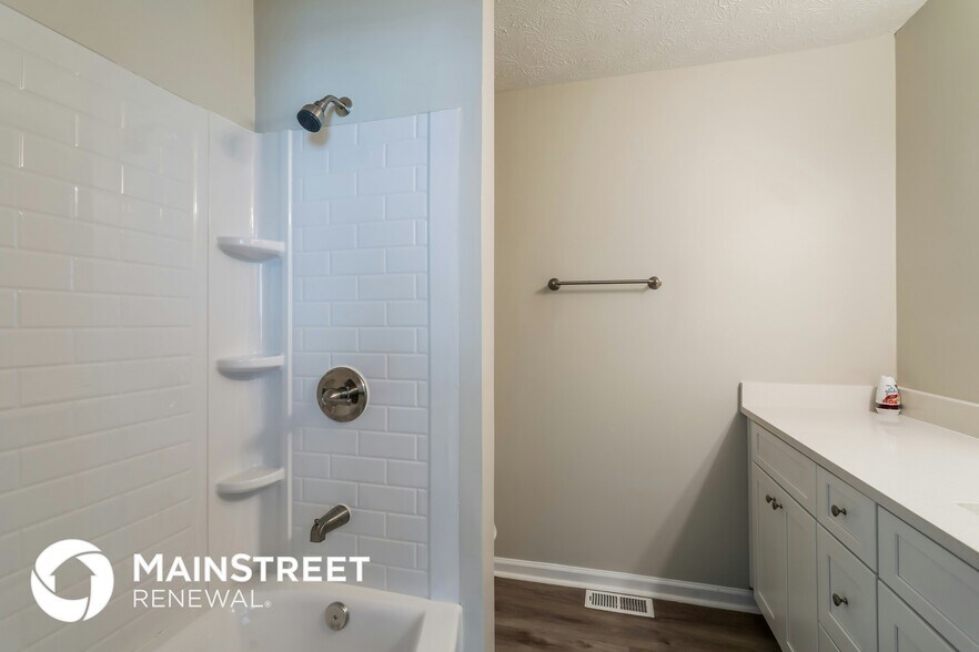 Building Photo - 2058 Pintail Cove