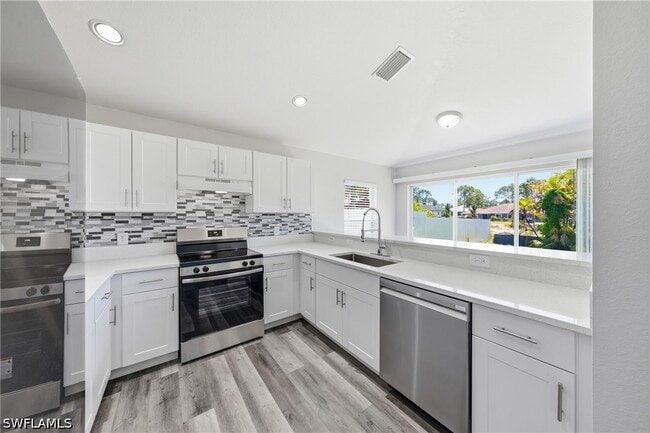 Building Photo - 4621 25th St SW