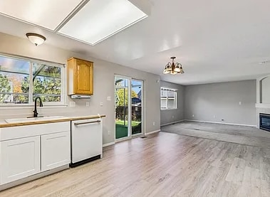 Building Photo - 5341 E 129th Way