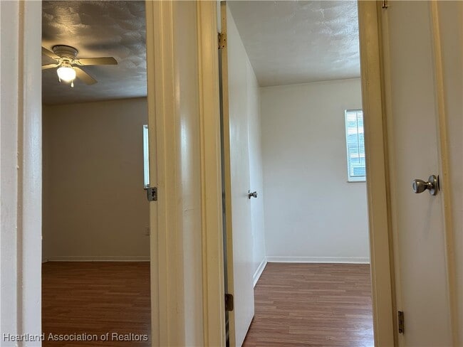 Building Photo - 4926 Salmon Dr