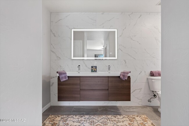 Building Photo - 8868 E Desert Lavender Pl
