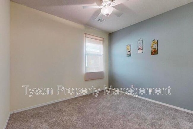 Building Photo - 10432 Savoy Dr NW