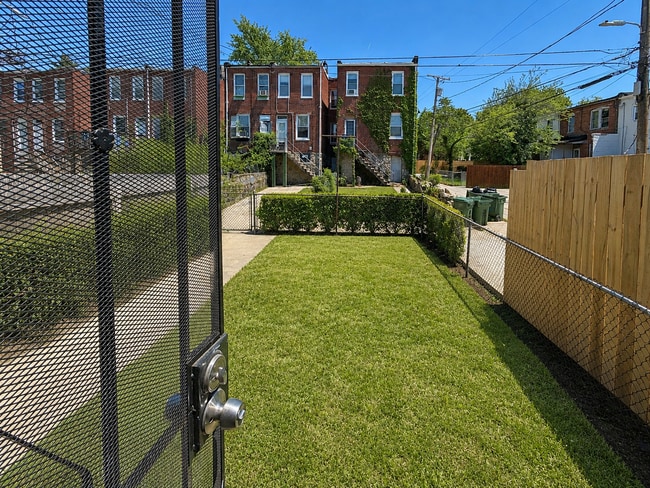 Building Photo - Three-Bedroom Home In Baltimore