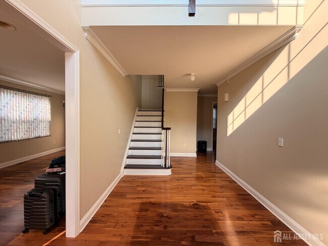 Building Photo - 87 Timberhill Dr