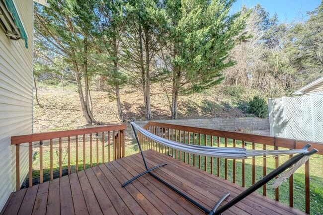 Building Photo - 474 Diana Ct