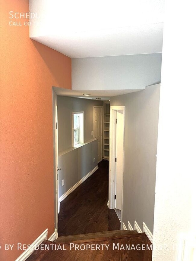 Building Photo - 4512 SW Fairvale Ct