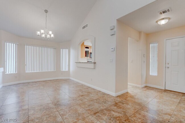 Building Photo - 8753 Country View Ave