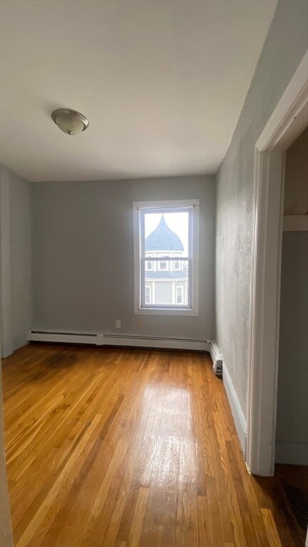 Building Photo - 271 Shirley St