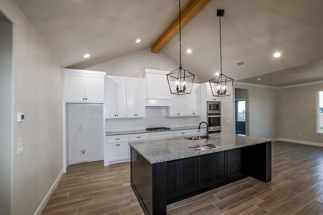 Building Photo - 3251 Tulsa Dr