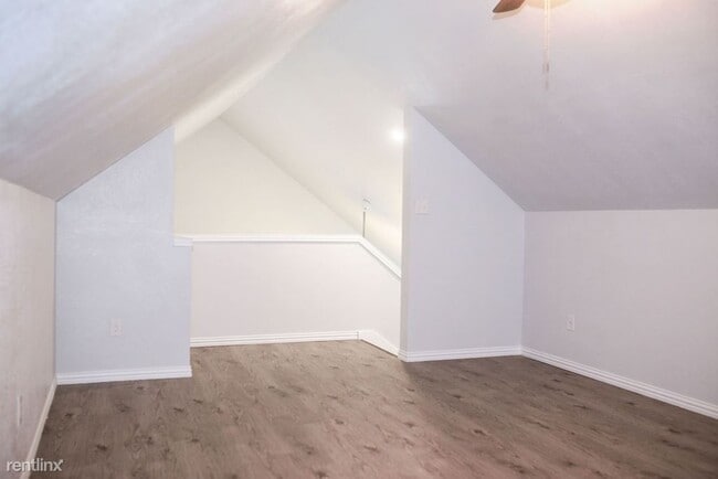 Building Photo - 3 br, 2 bath House - 7311 Farm to Market R...