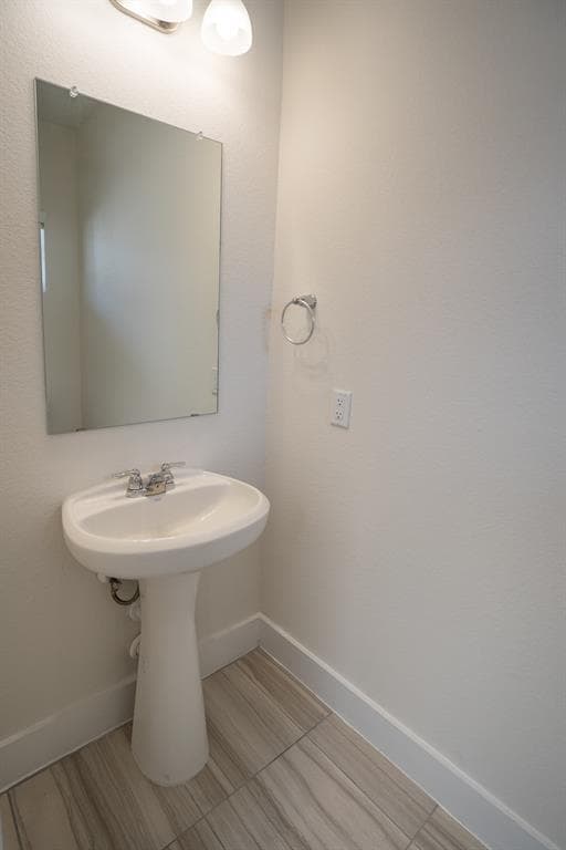 Building Photo - 113 Furlong Dr