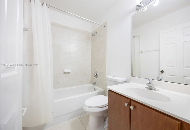 Building Photo - 22014 SW 89th Ct