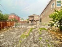 Building Photo - 1030 Antimony St