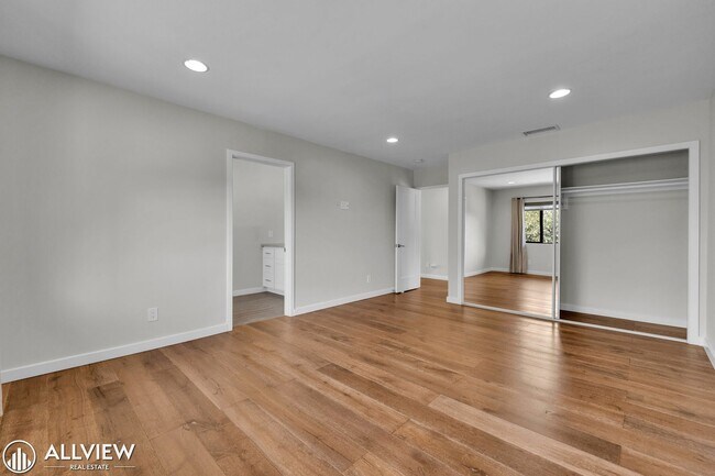 Building Photo - Stunning 4 Bed Poway Home with Views, Pool & Outdoor Oasis