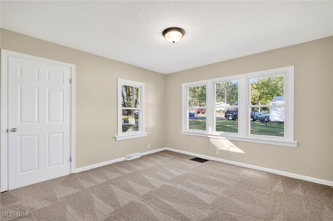 Building Photo - 2185 Stahl Rd