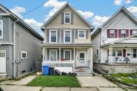 Building Photo - 127 S Pine Ave