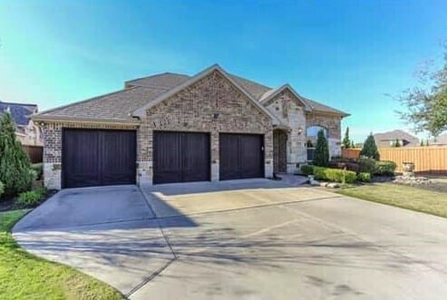 Building Photo - 16839 Kilgarth Dr