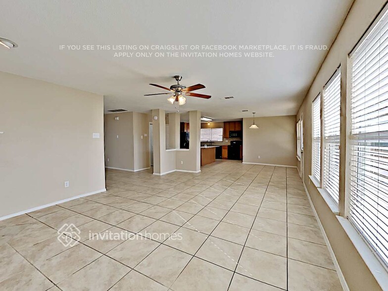 Building Photo - 5800 Westgate Dr