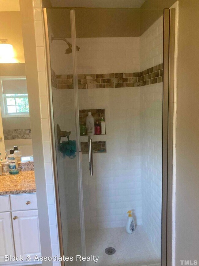 Building Photo - 2 br, 2 bath House - 2522 Wellington Ridge...