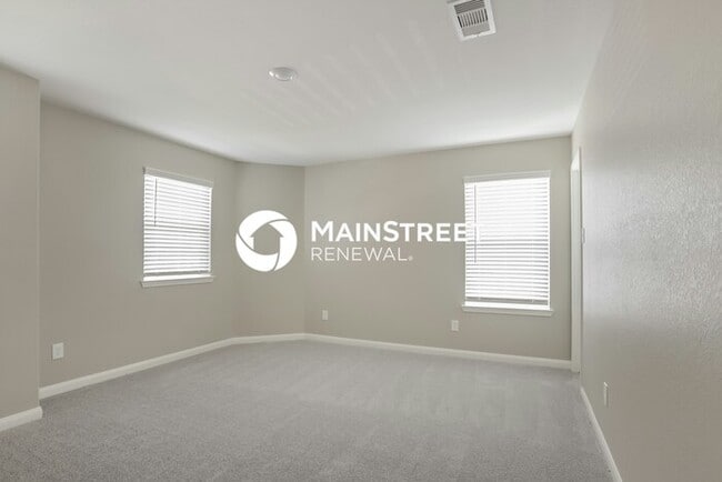 Building Photo - 5 Bedroom Pet-Friendly Home in Magnolia, TX with Main Street Renewal