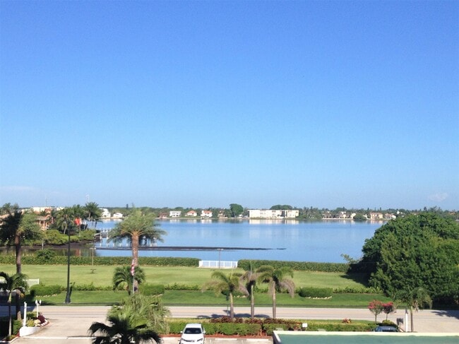 Building Photo - 3450 S Ocean Blvd