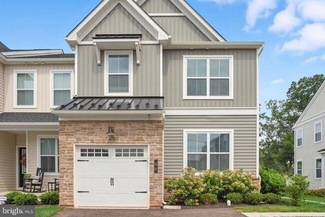 Primary Photo - 66 Ironwood Dr