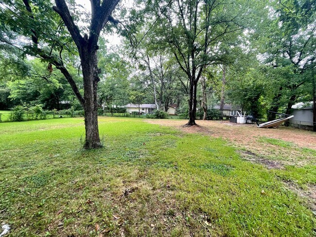 Building Photo - 3/2 Home for Rent in Madison!