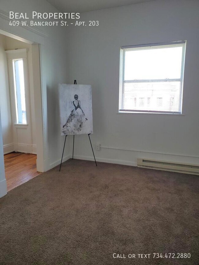 Building Photo - 409 W Bancroft St