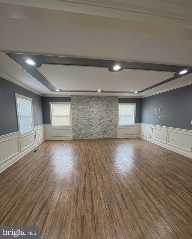 Building Photo - 34 Hopkins Ln