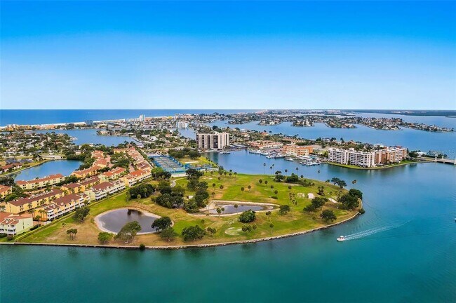 Building Photo - 10355 Paradise Blvd