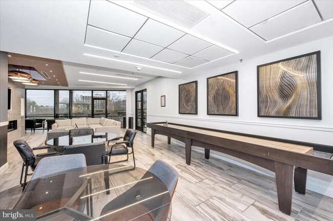 Building Photo - 5225 Pooks Hill Rd