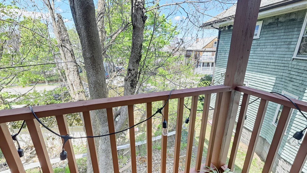 Building Photo - 15 Nottinghill Rd