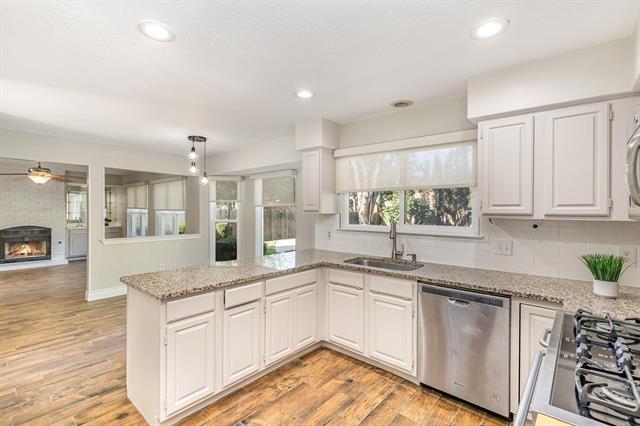 Building Photo - 4138 Mapleridge Dr