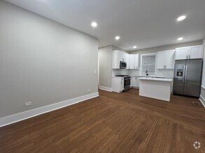Building Photo - 2 bedroom in Chicago IL 60647