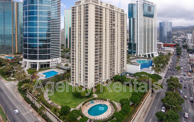 Building Photo - 1350 Ala Moana Blvd