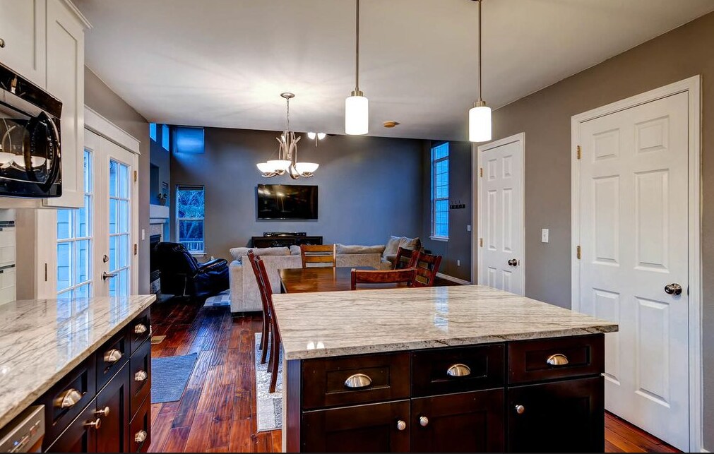 Building Photo - 4079 S. Shawnee St.