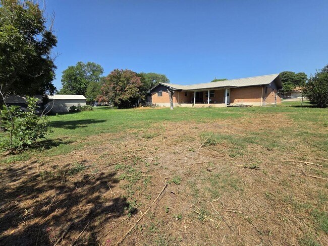 Building Photo - 107 Timber Ln