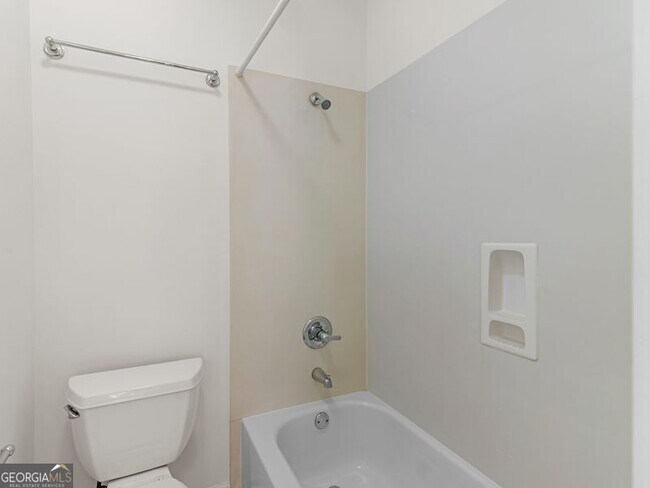 Building Photo - 5074 Healey Dr