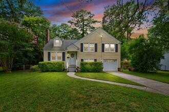 Building Photo - Available September 1st! A First Time Rent...