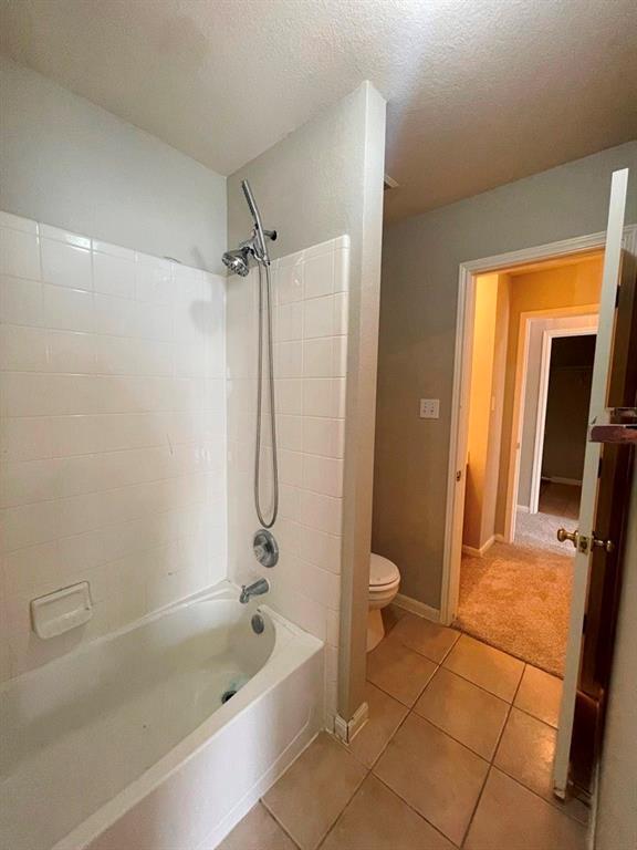 Building Photo - 2305 Bakers Way