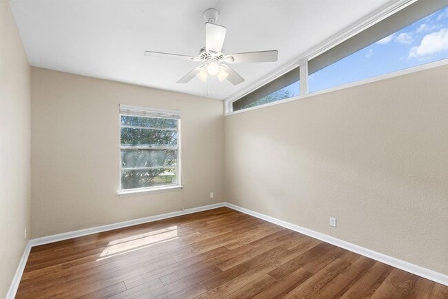 Building Photo - 2710 St Edwards Cir