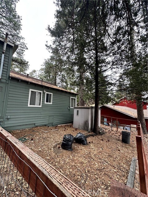 Building Photo - 32064 Hunsaker Way