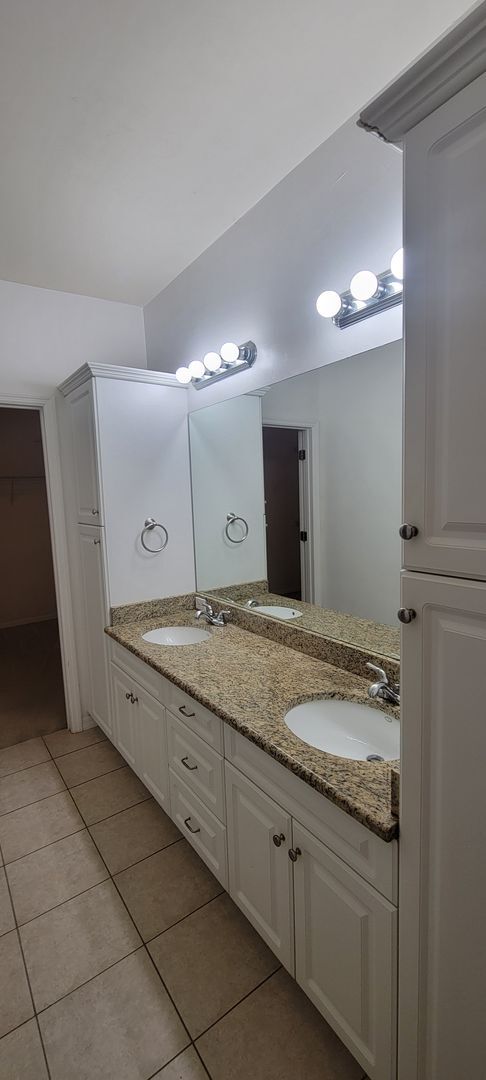 Building Photo - Charming 2/2 with a 1 car garage in Eagle Trace