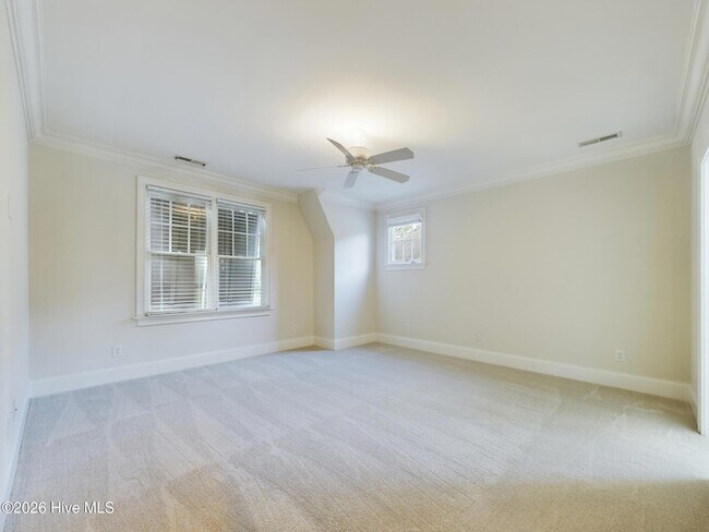 Building Photo - 3724 Rolston Dr