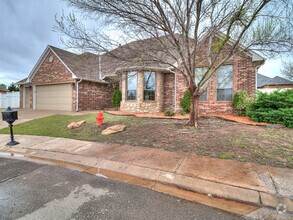 Building Photo - Fenwick Garden Village + Gated Community i...