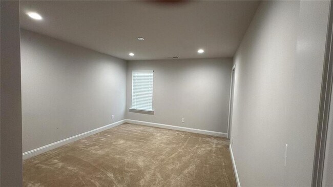 Building Photo - 2820 Paddle Point Ln