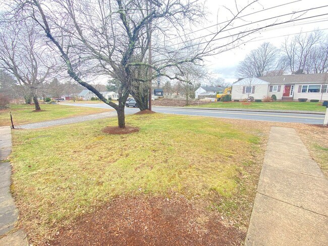 Building Photo - 94 Millville St